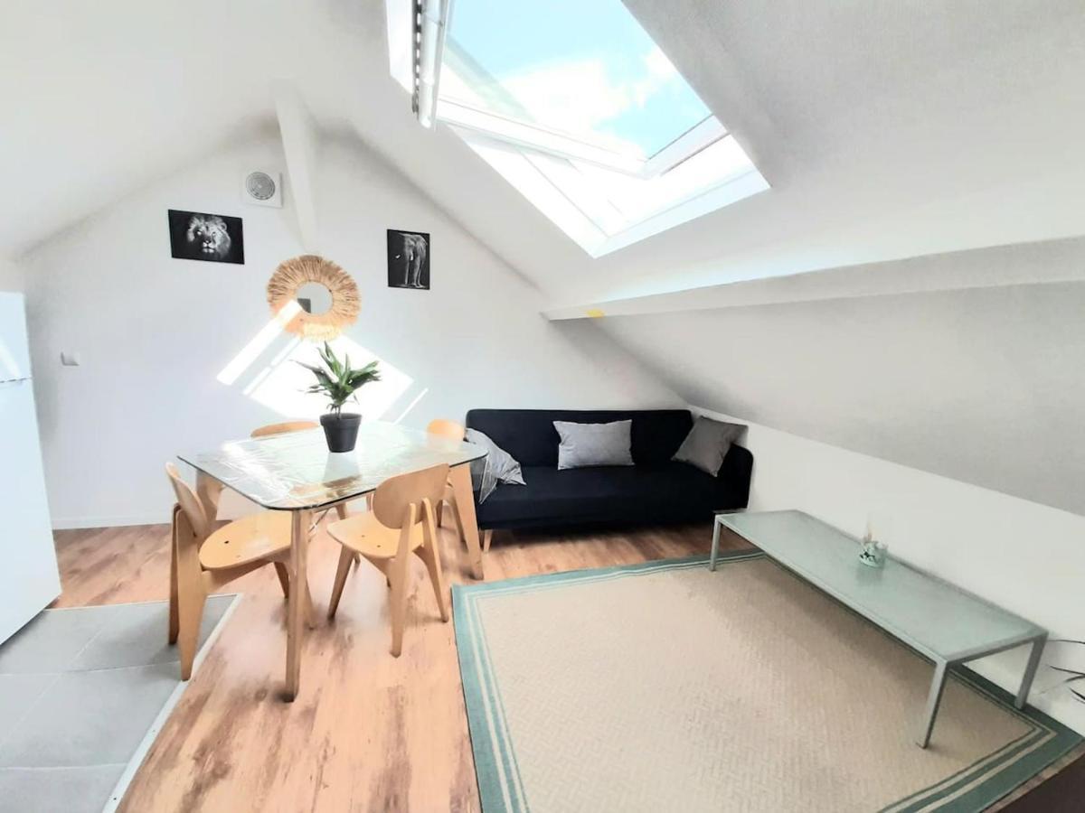 Residence Du Houx - 6 Survilliers Extérieur photo